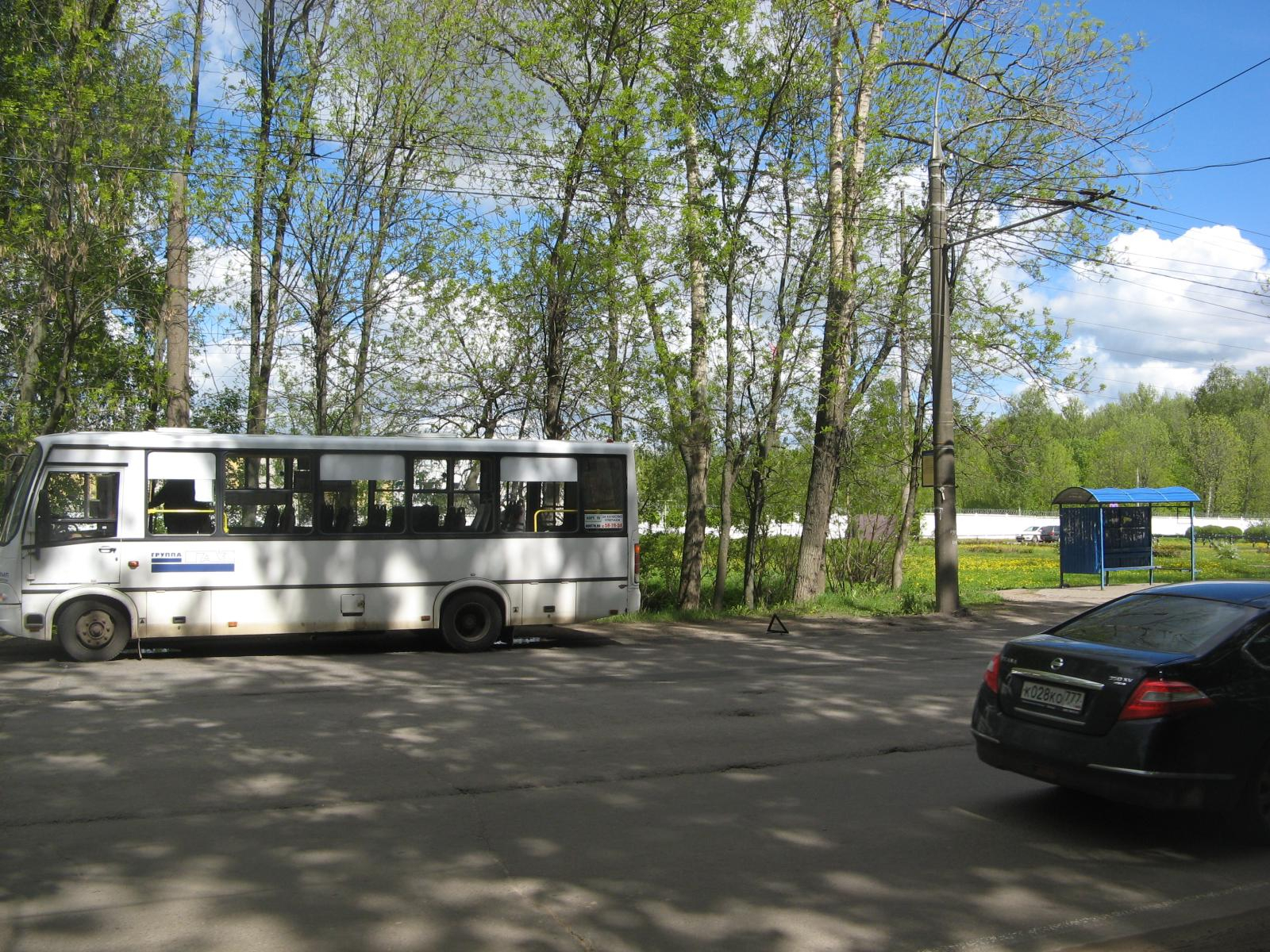 В Ярославле в маршрутке у водителя-шумахера упала трехлетняя девочка
