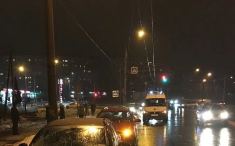 "Таксист почувствовал удар сбоку": подробности ДТП с погибшей студенткой в Ярославле