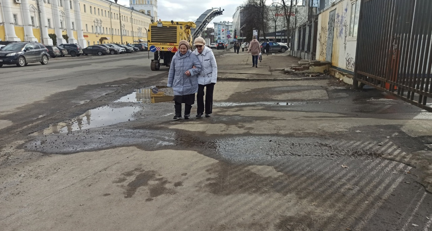 Три жительницы Ярославской области отдали "брокерам" 4 миллиона рублей