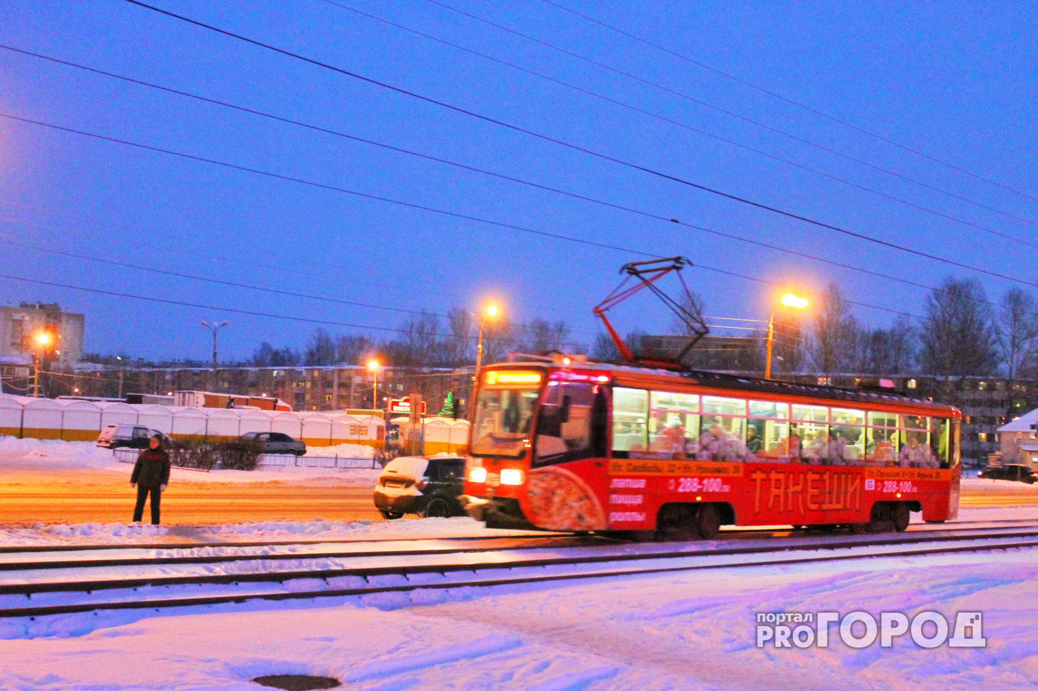 В Ярославле из-за автомобильных чудачеств стояли трамваи и троллейбусы