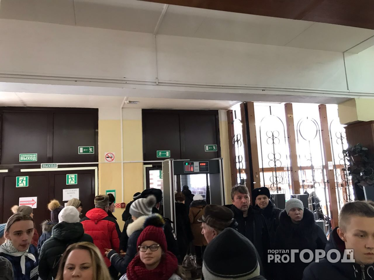 На избирательном участке в Ярославле вырубили свет