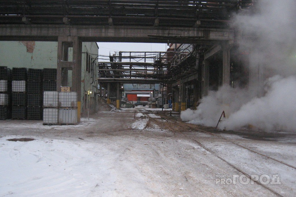 В Ярославле за выбросы в атмосферу вредных веществ оштрафовали химический завод