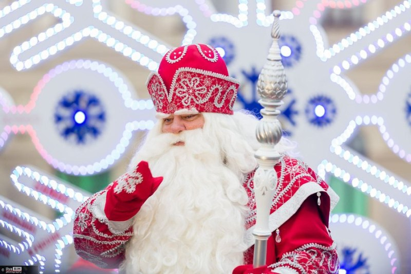 Двести тонн подарков: Главный Дед Мороз страны едет в Ярославль