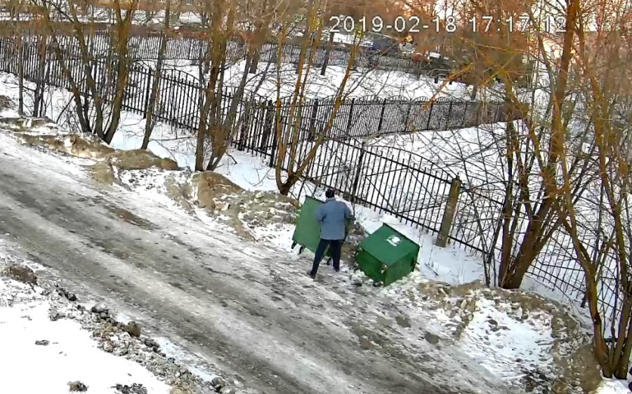 Грязное хобби молодых ребят попало на камеры Рыбинска