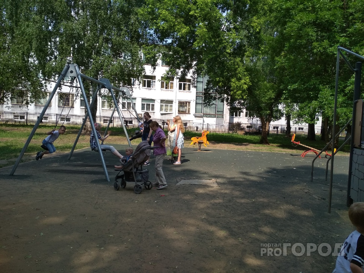Половина "за чертой": Голикова о жизни многодетных семей в России