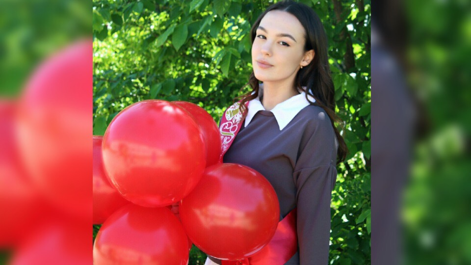 «Все внимание-мне»: о выпускном в одиночестве рассказала школьница из Ярославля