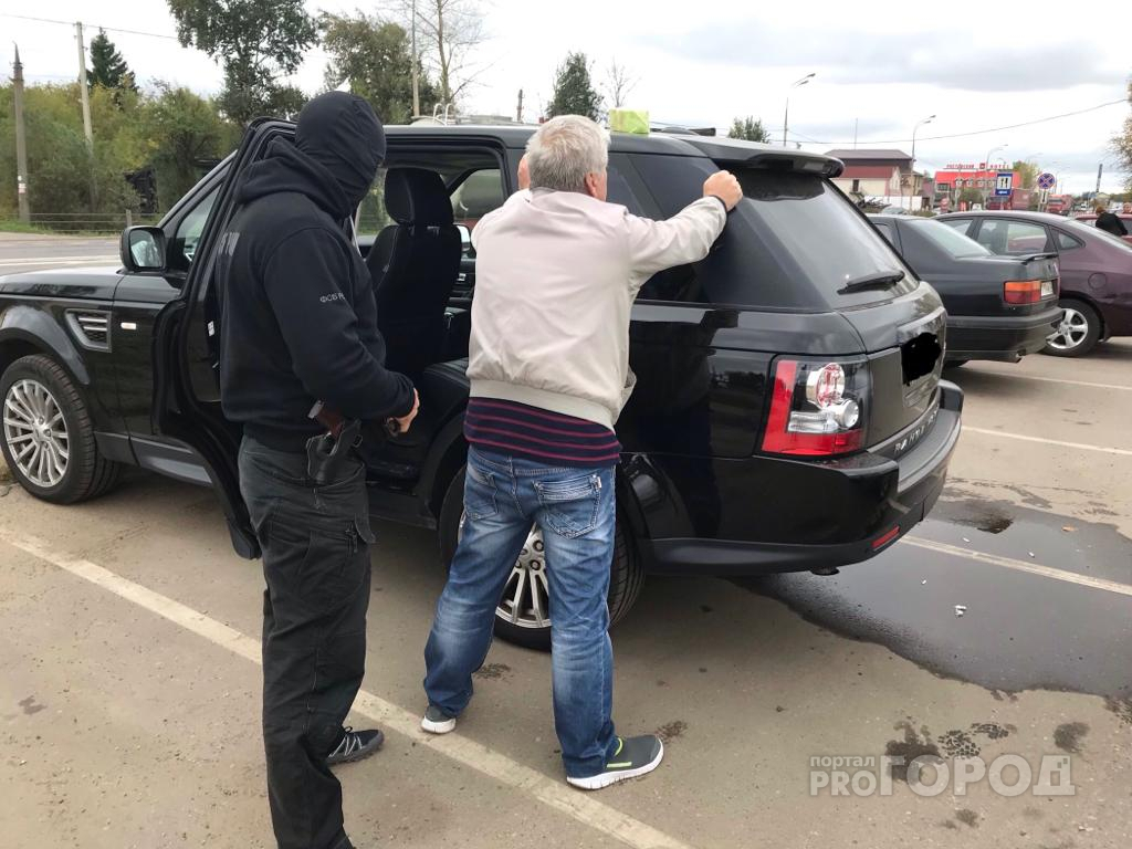 Выносили комплектующие к военной технике: спецслужбы взяли преступную группу в Ярославской области