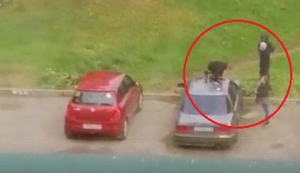 Исчез на крыше: дерзкие подростки взламывают авто на глазах у ярославцев