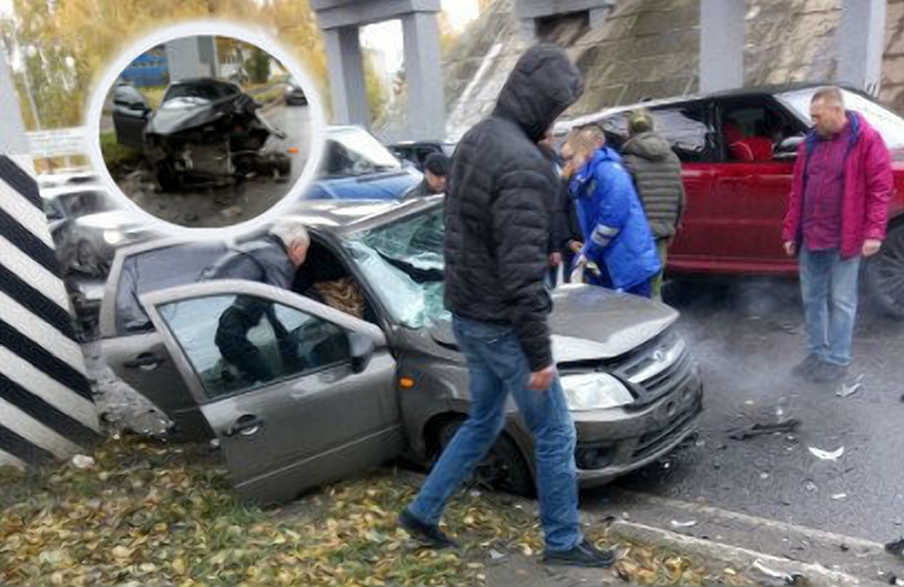 Людей доставали из искореженного авто: подробности серьезного ДТП в центре Ярославля