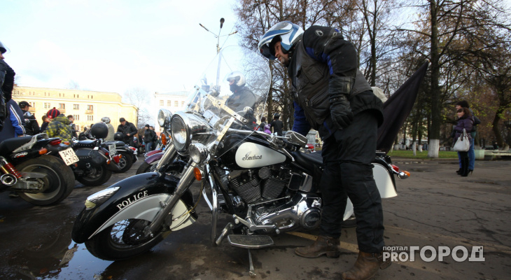 Мэра оштрафовали за езду на мотоцикле без прав в Ярославле: почему так получилось