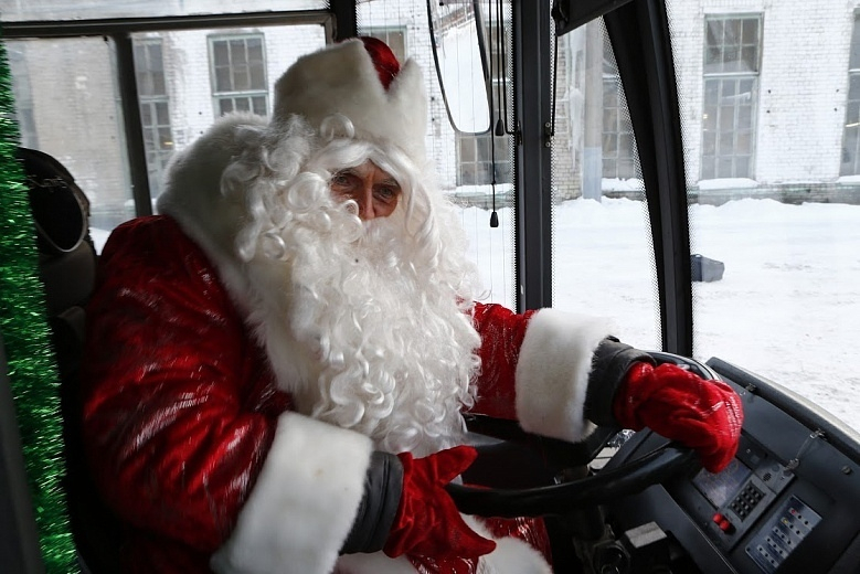 Стало известно, как будет ходить транспорт в новогоднюю ночь в Ярославле