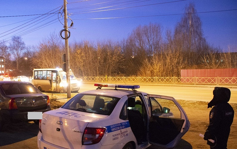 Восьмилетний мальчик попал под грузовик: ребенка сбили под Ярославлем