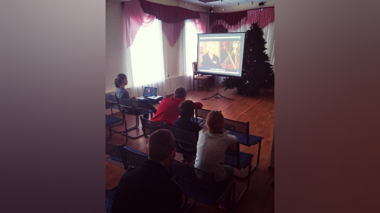 Следователи рассказали детям о подвигах во время блокады Ленинграда