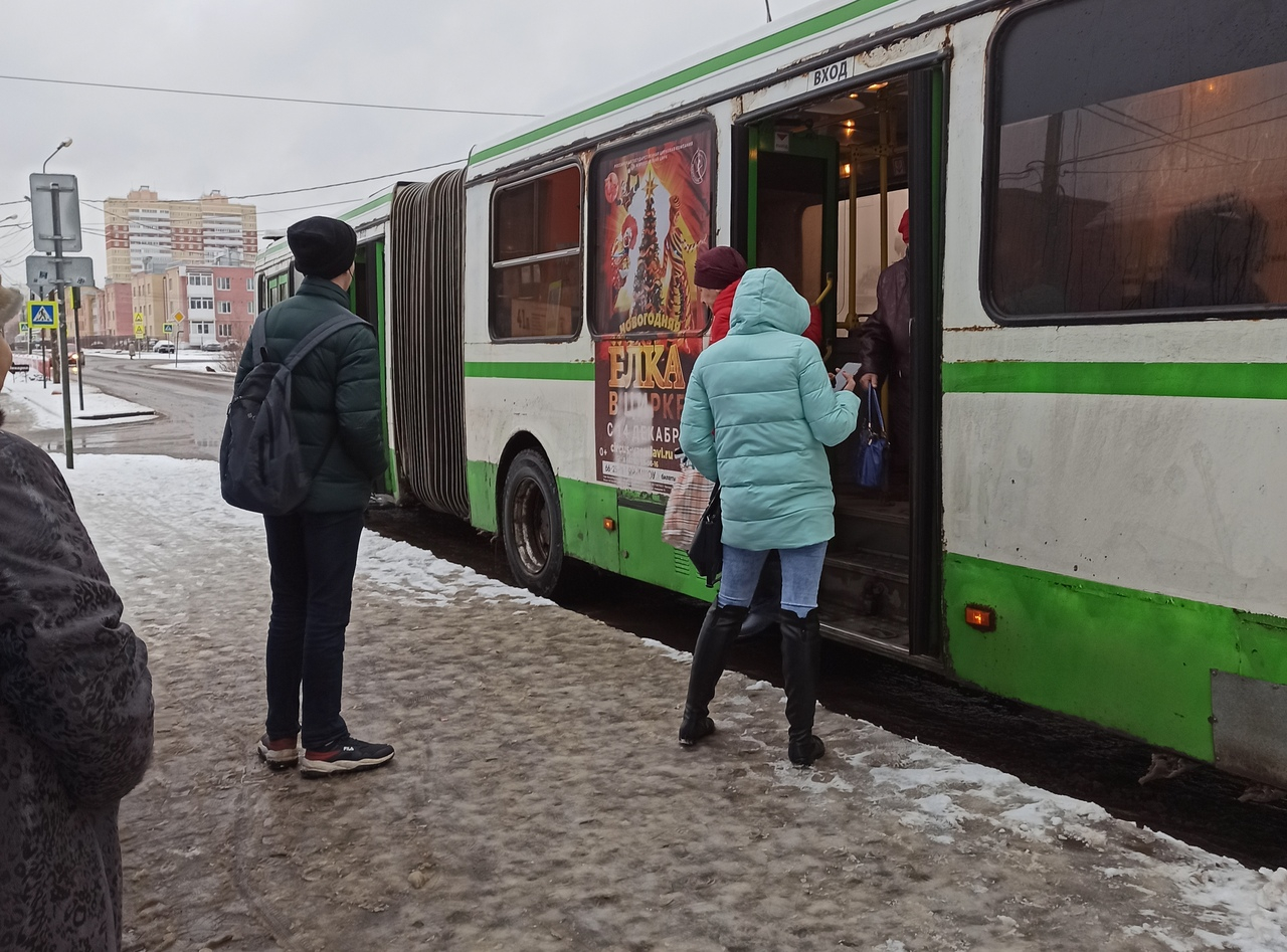 Нарушал, чтобы спасать: водитель создал чудо-автобус ради больных ярославцев