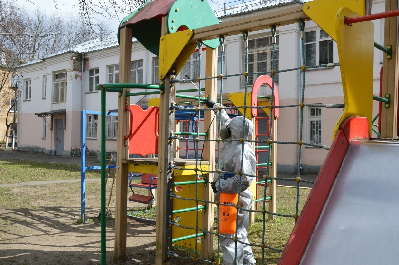 Сотрудник детсада подхватил Covid: что будет с детьми в Ярославле