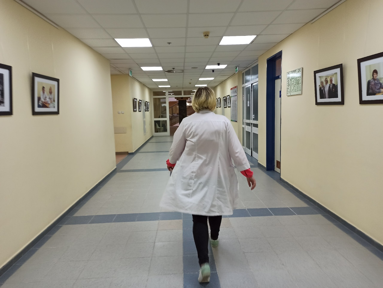 «Острая нехватка персонала»: студенты медицинского вышли лечить больных коронавирусом в Ярославле