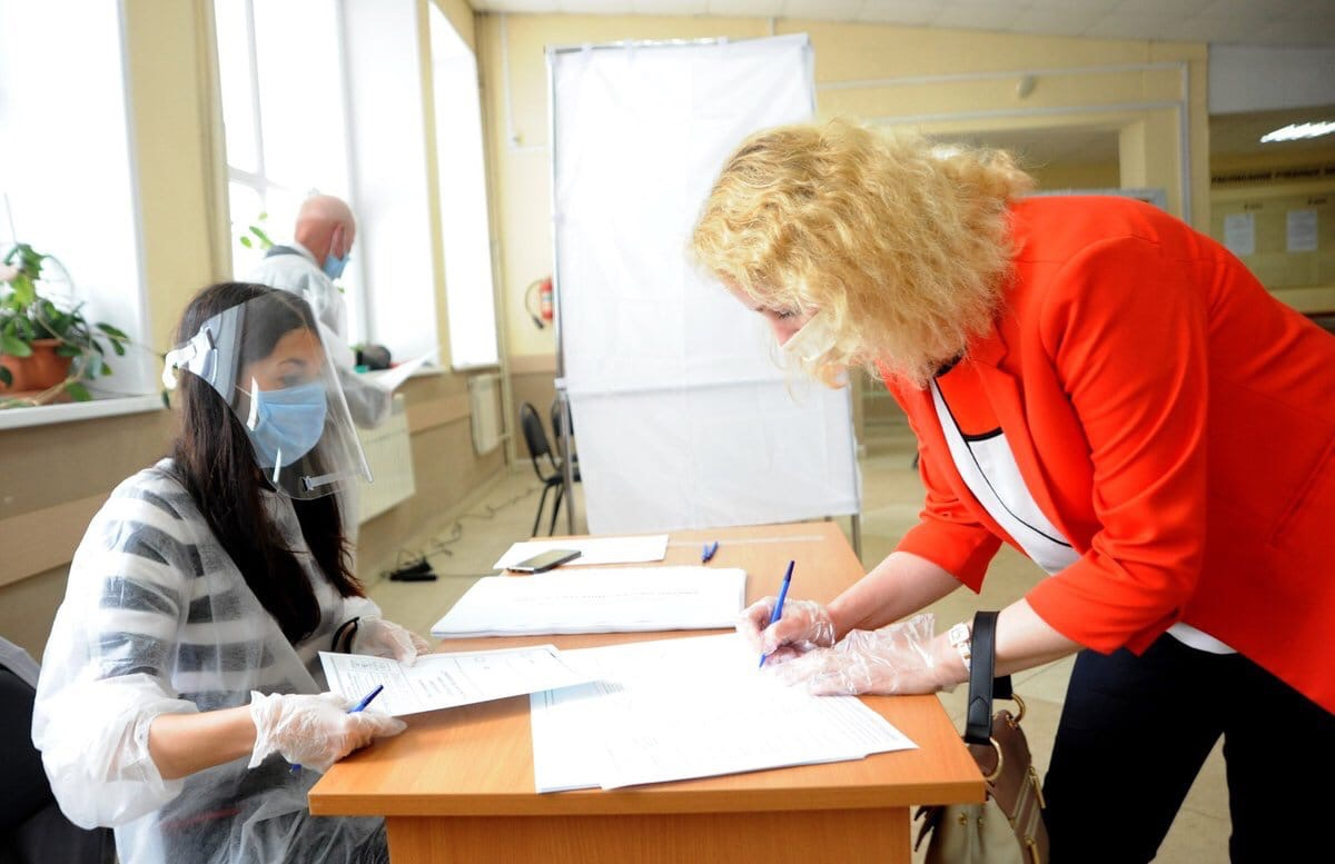 Викторина #ЯрКонституция и голосование по «Решаем вместе!» стартовали в Ярославской области