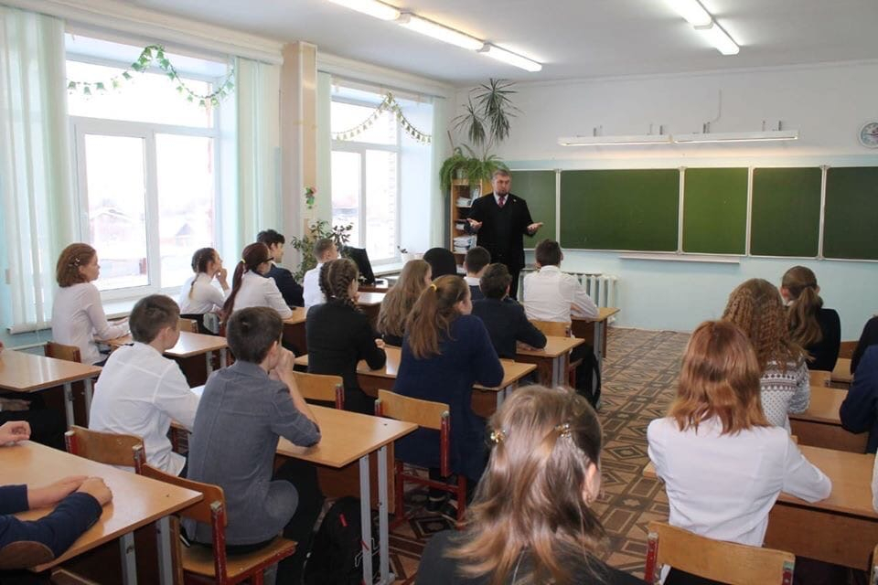 Введут ли всеобщий дистант в Ярославле: департамент образования дал ответ