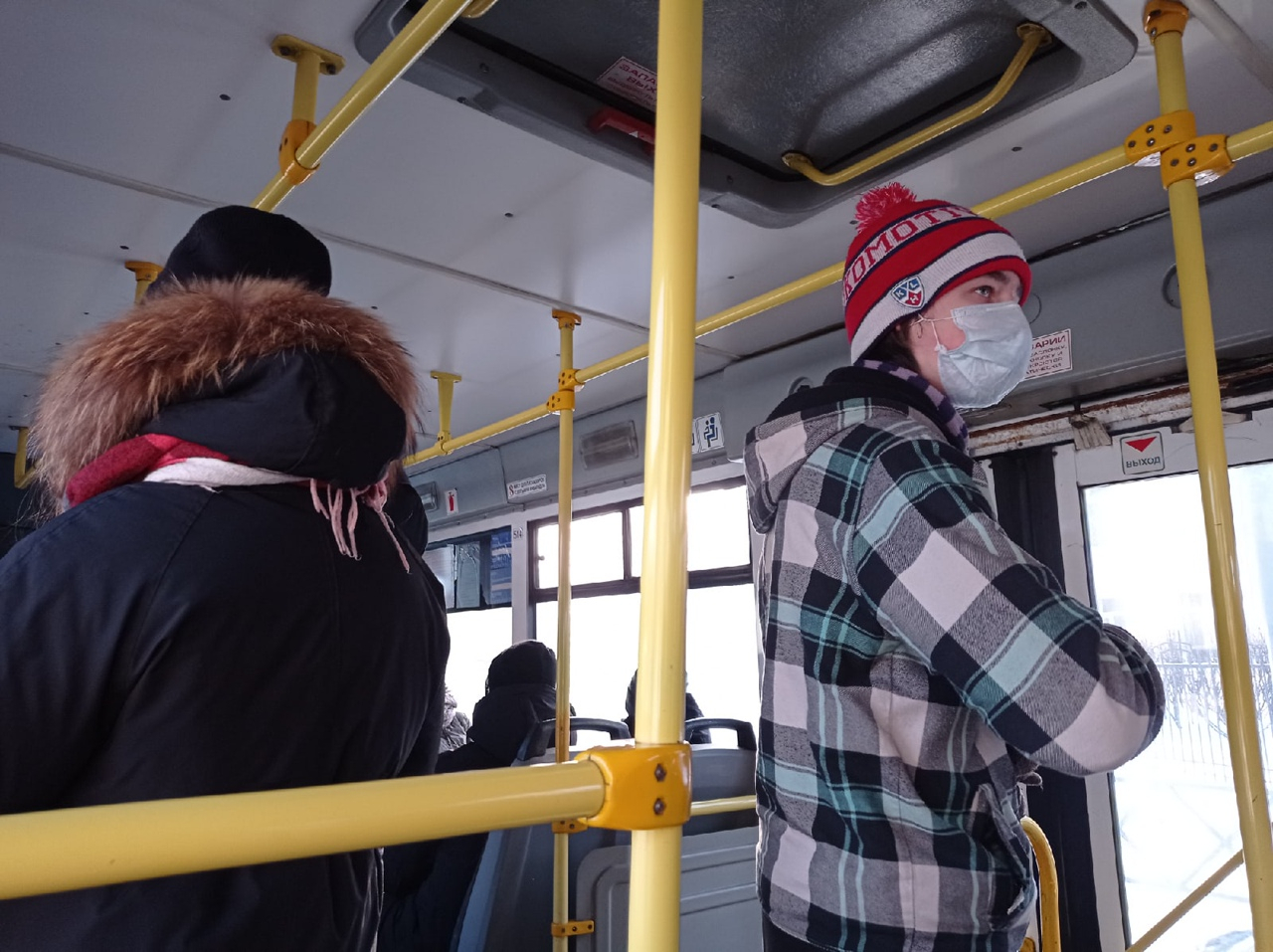 Власти объявили общественный транспорт в Ярославле бесплатным: сколько продлится снежный билет
