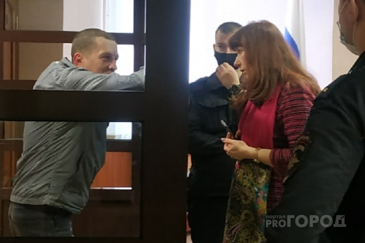 Разжег костер возле трупа: в Ярославле приговорили самого жестокого убийцу