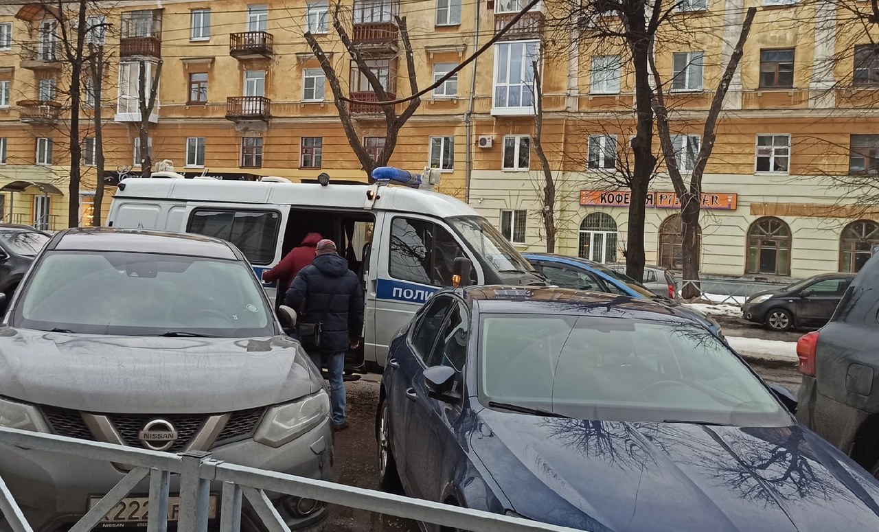 Задержание в ярославском УМВД: антикоррупционера подозревают в крупной взятке