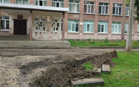 В школах Ярославля начался ремонт: сколько стоит