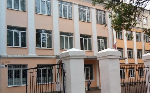 Ученица сломала позвоночник: в школе Ярославля провели расследование