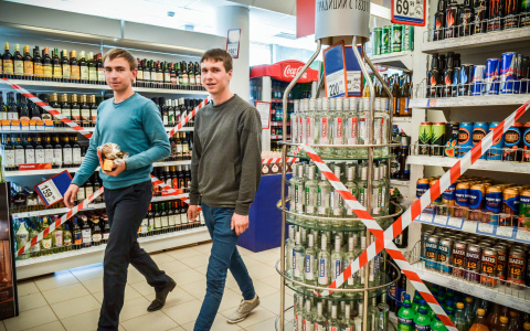 Новый запрет: депутаты предложили убрать алкоголь из магазинов