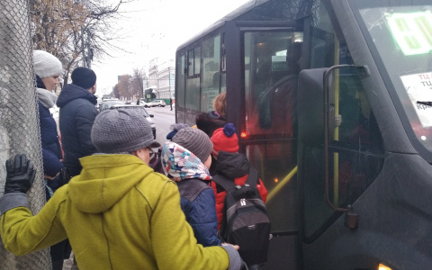 Исчезнут билеты и кондукторы: оплату по картам введут в транспорте Ярославля