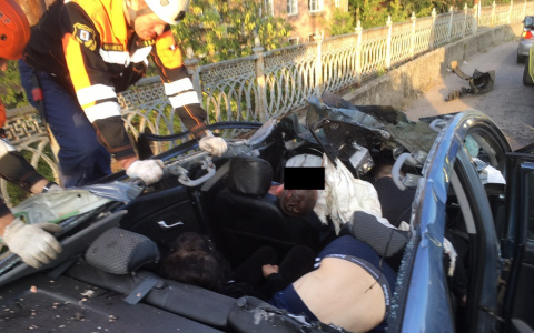 "Не знали, что мост был закрыт": три человека погибли в ДТП в Ярославле