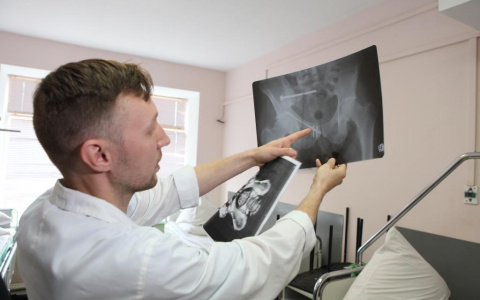 Правительство: в больнице им.Соловьева начали применять новый метод лечения переломов костей таза