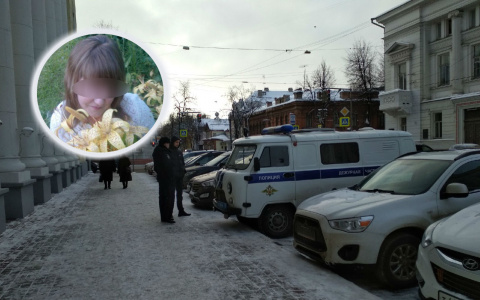 Дома были дети: двое малышей остались сиротами после кровавой бойни в Данилове
