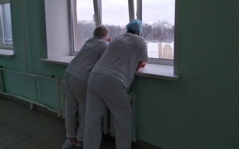 "Карантин в больницах - ошибка": врач откровенно о коронавирусе в Ярославле