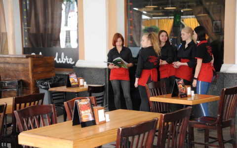 В Ярославле открывают рестораны и кафе, назвали точную дату