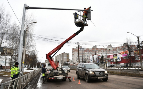 Пробки на километр: в каких районах Ярославля меняют светофоры
