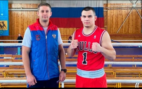 «Уделал» украинца с болгарином: самым сильным боксером в Европе стал житель Рыбинска