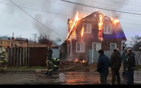 Сжег от обиды: работник спалил под Ярославлем дом за три миллиона