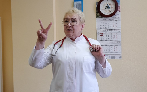 "Было 37.2": главный иммунолог испытала на себе прививку от ковида в Ярославле